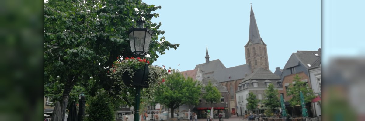 Blick auf einer Altstadtleuchte