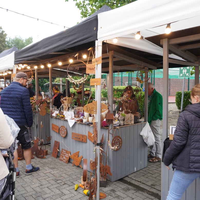 Feierabendmarkt Auwel-Holt