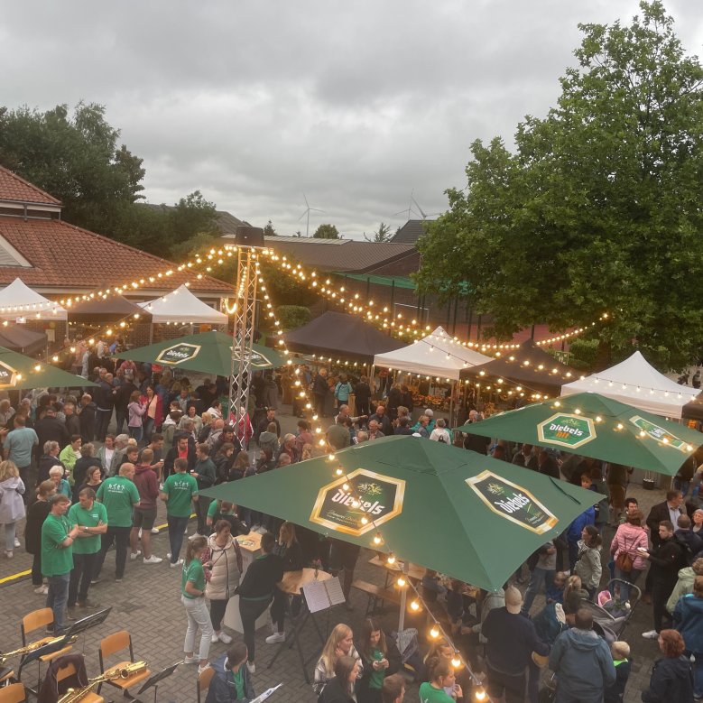 Feierabendmarkt Auwel-Holt