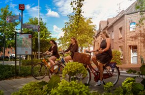 Radfahren und Knotenpunkte Radfahren und Knotenpunkte