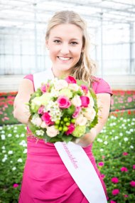 Blumenmädchen Stefanie Berghs-Trienekens