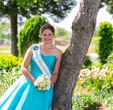 9. Straelener Blumenmädchen Lisa Stienen