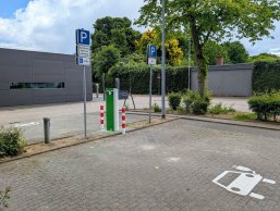 Ladesäule bofrost* HALLE