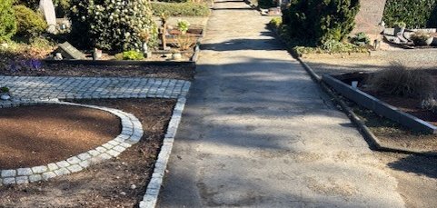 Sanierung Wege Friedhof Herongen