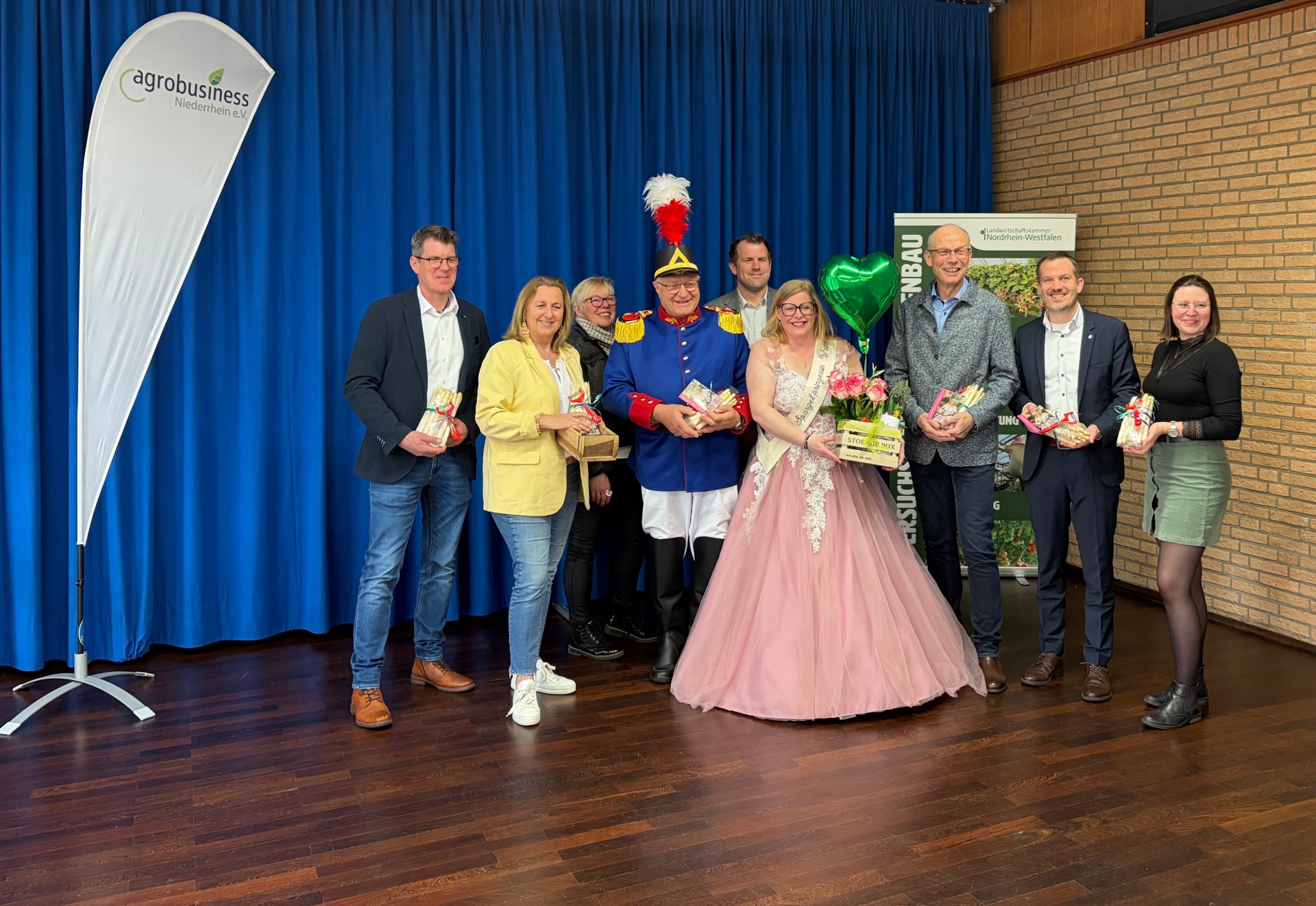 Besuch der Spargelprinzessin